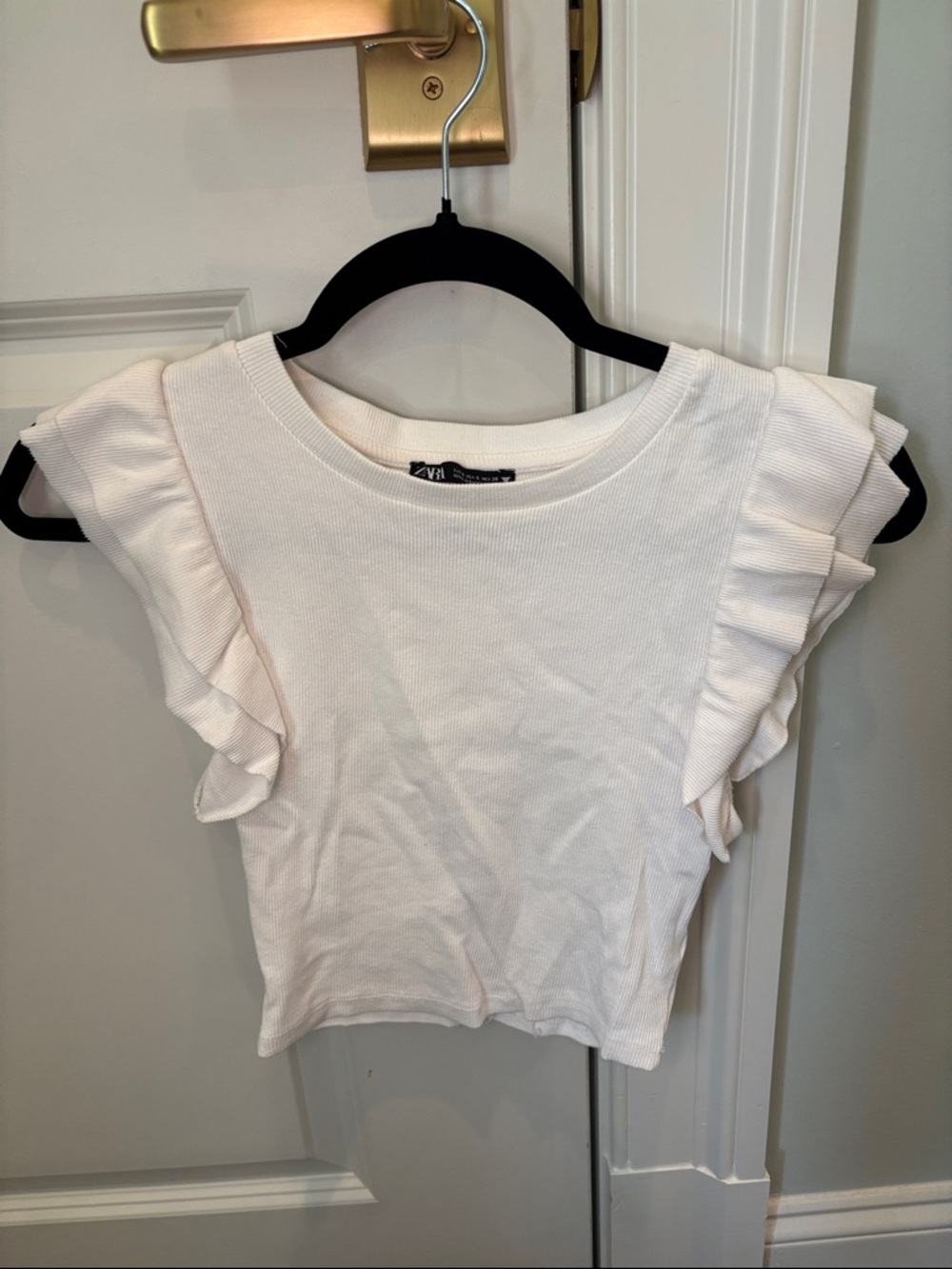 Zara White Ruffle Sleeve Ribbed Crop Top